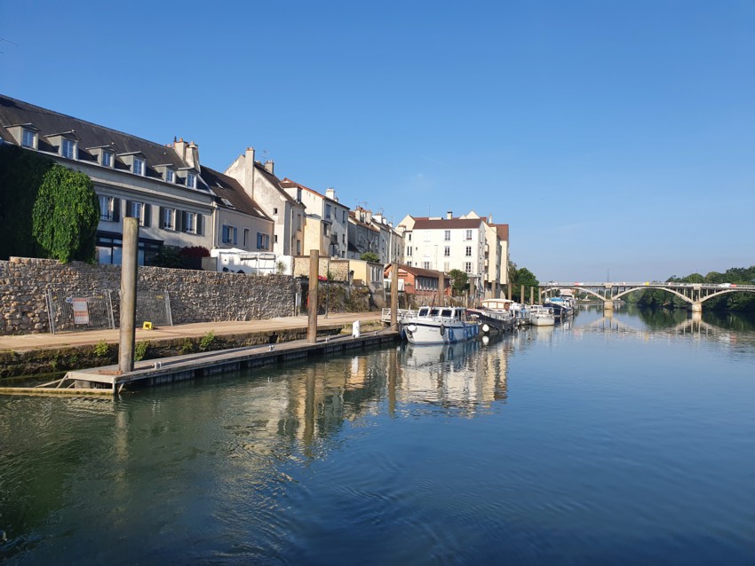 Lagny sur Marne.jpg